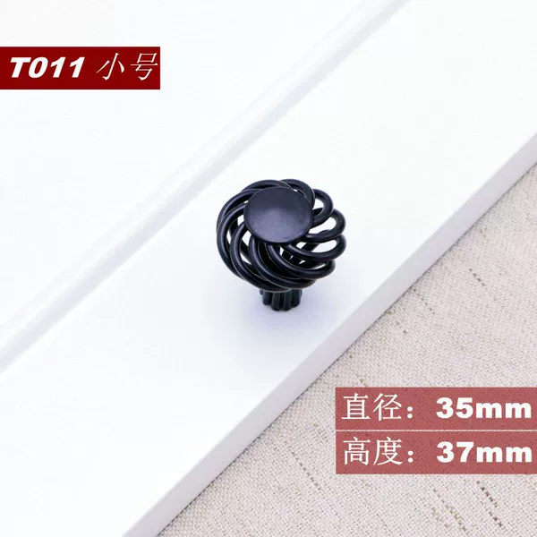 Black T011 small