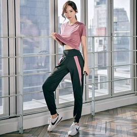 健身套装;瑜伽服;健身服