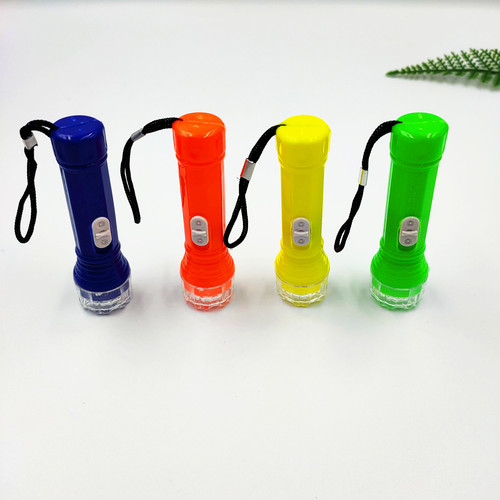 Plastic small flashlight bright flashlight led wholesale practical gift dollar store children's luminous toy