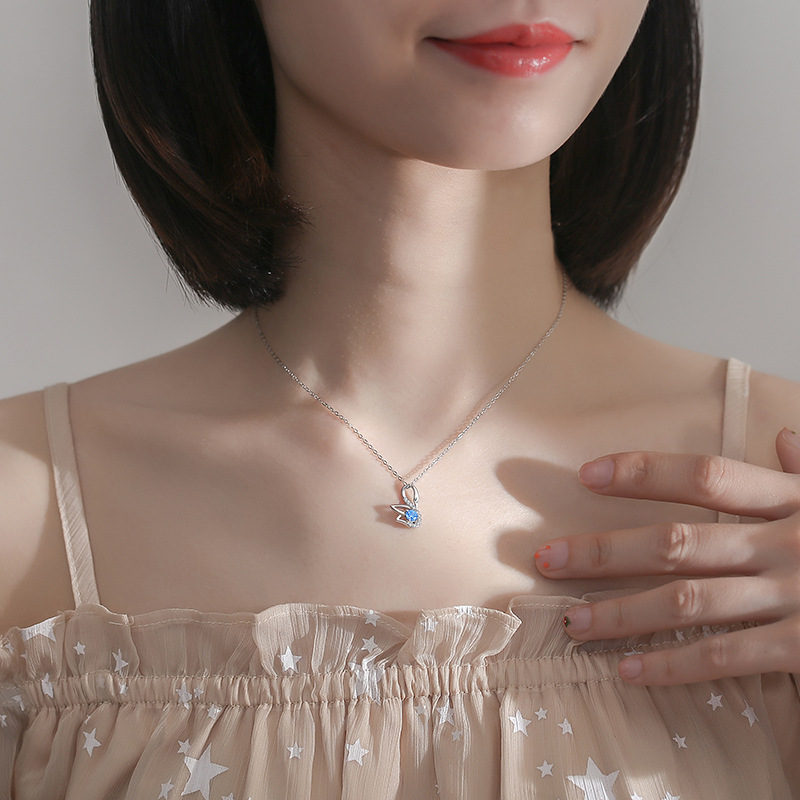 S925 collar de plata esterlina colgante de cisne femenino del todo fósforo femenino simple clavícula cadena estudiante novias regalo para la novia