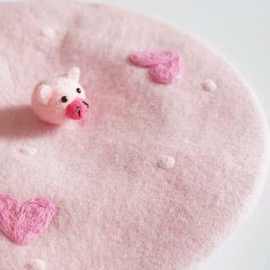 恋爱小猪粉色爱心羊毛毡手工贝雷帽猪年创意新年礼物可爱帽（8）