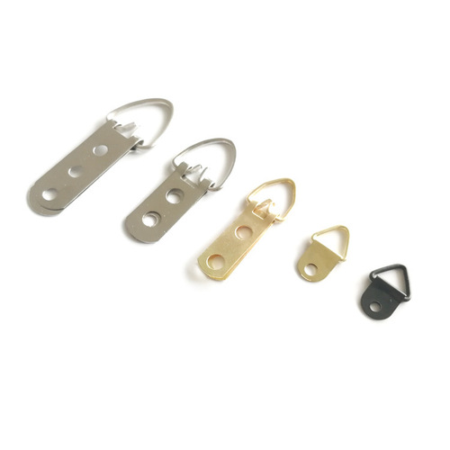 A set of wedding photo display accessories including cross-stitch hanging rings, plaque labels, card slots, serrated hooks, and hidden fasteners.