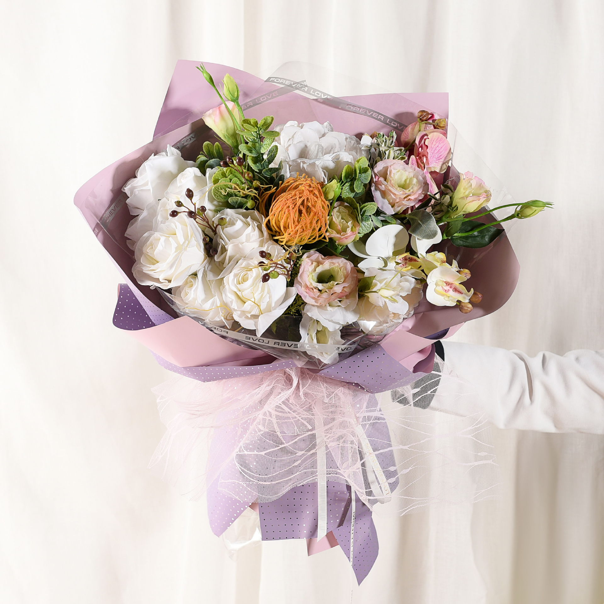 Liziran Flower shop material de embalaje floral impermeable pequeño punto serie de papel de embalaje de flores ramo de papel de embalaje en stock