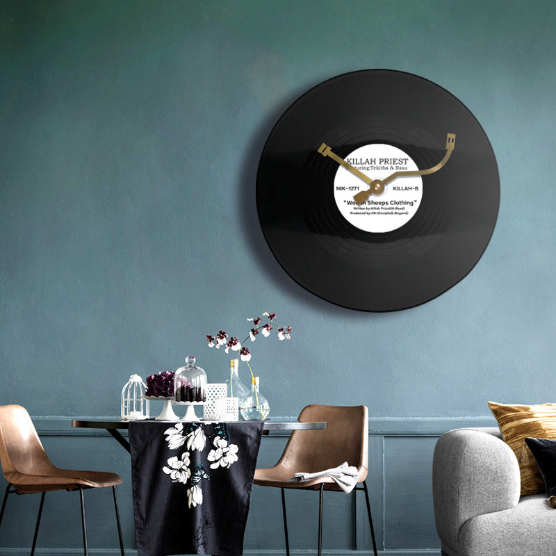 Vinyl Record Retro Creative Clock Silent Light Luxury Wall Clock Cafe Bar Decoration Clock