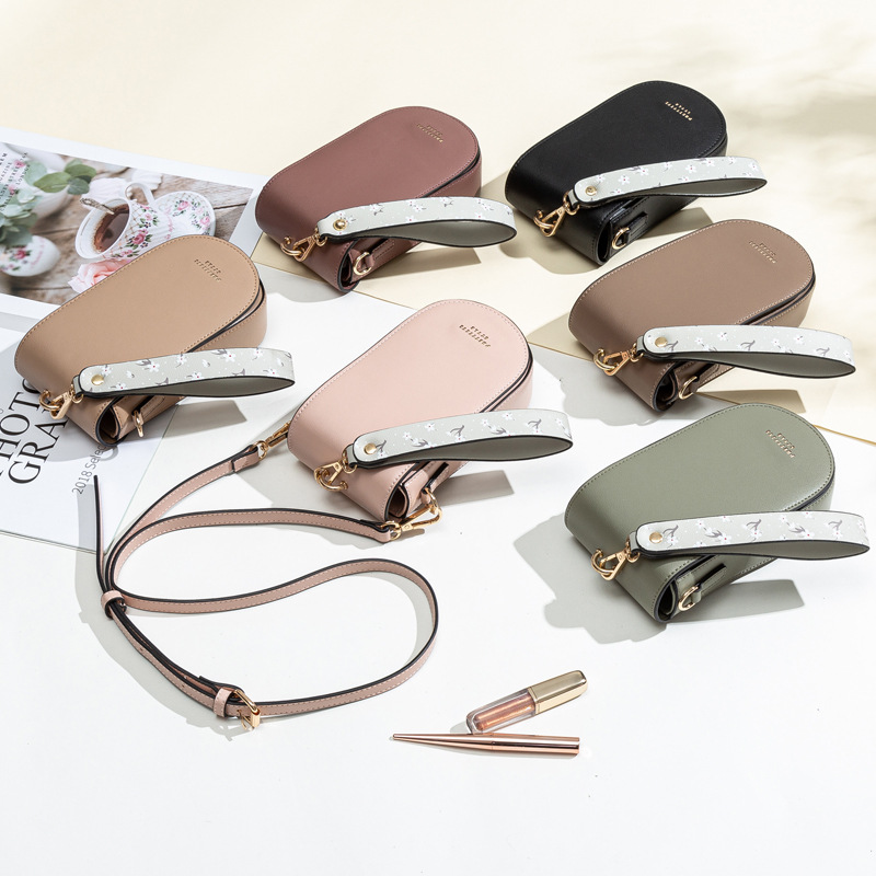 Fabricante spot al por mayor comercio exterior transfronterizo bolsa de teléfono móvil mujer Japón y Corea del Sur pequeña PU fresca hebilla vertical bolso de hombro bolso de mensajero