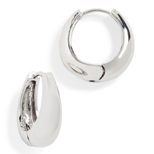 Elegant chunky earrings with a cool European and American metal style, featuring minimalist curved designs, polished brass electroplated with 18K real gold, embodying a trendy and fashionable look.