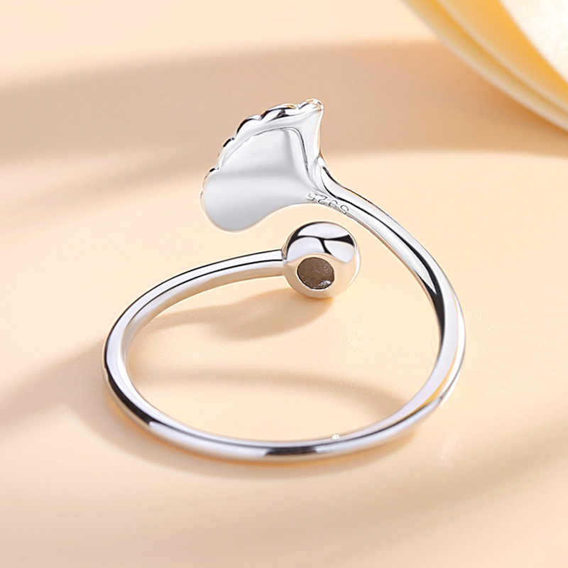 Plata esterlina 925 hoja de ginkgo anillo femenino anillo de estilo frío Internet celebridad mismo estilo japonés y coreano estilo nicho diseño simple artístico