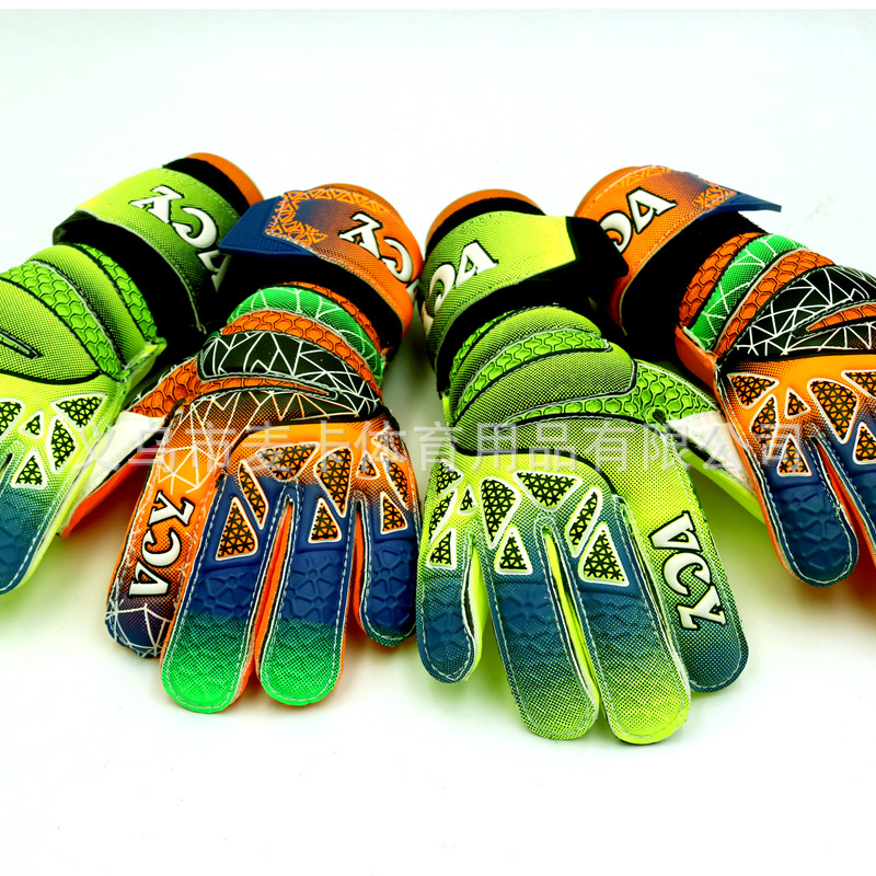 MAICCA football goalkeeper gloves child goalkeeper professional gloves with finger guard Gloves match goalkeeper gloves