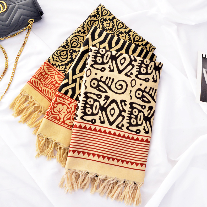 Comercio exterior Exportación original algodón y lino bufanda estilo turco tótem geométrico bufanda alargada beige borla chal para mujeres