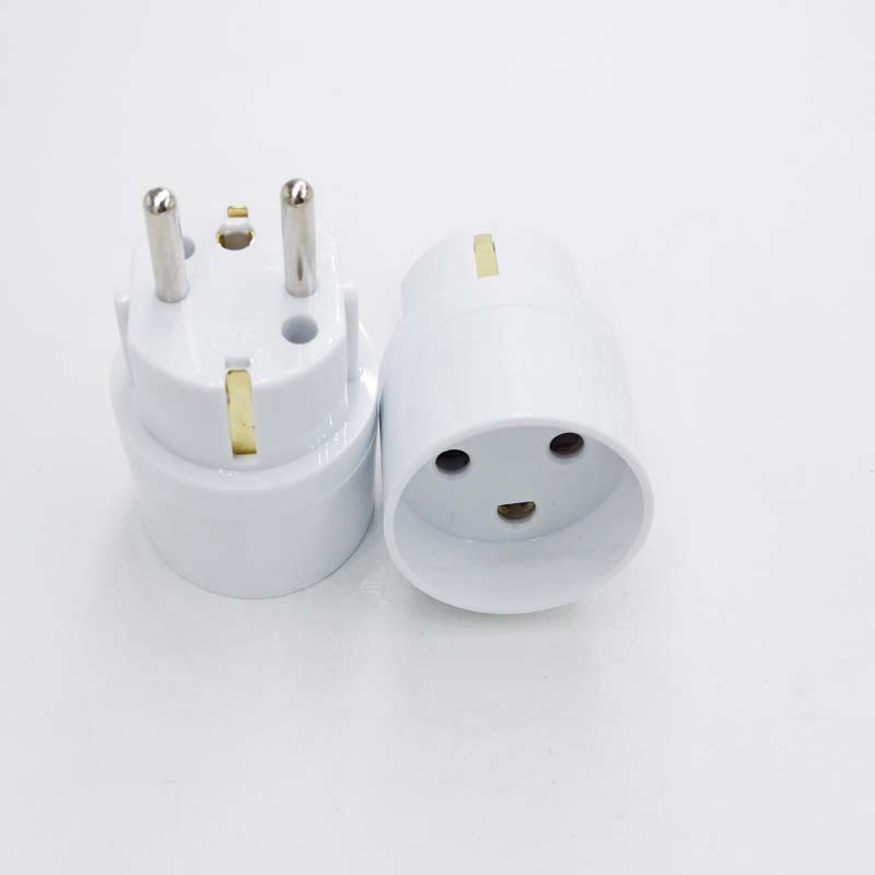 厂家直销环保阻燃PC丹麦转法式转换插座 丹麦转德式转接头 批发