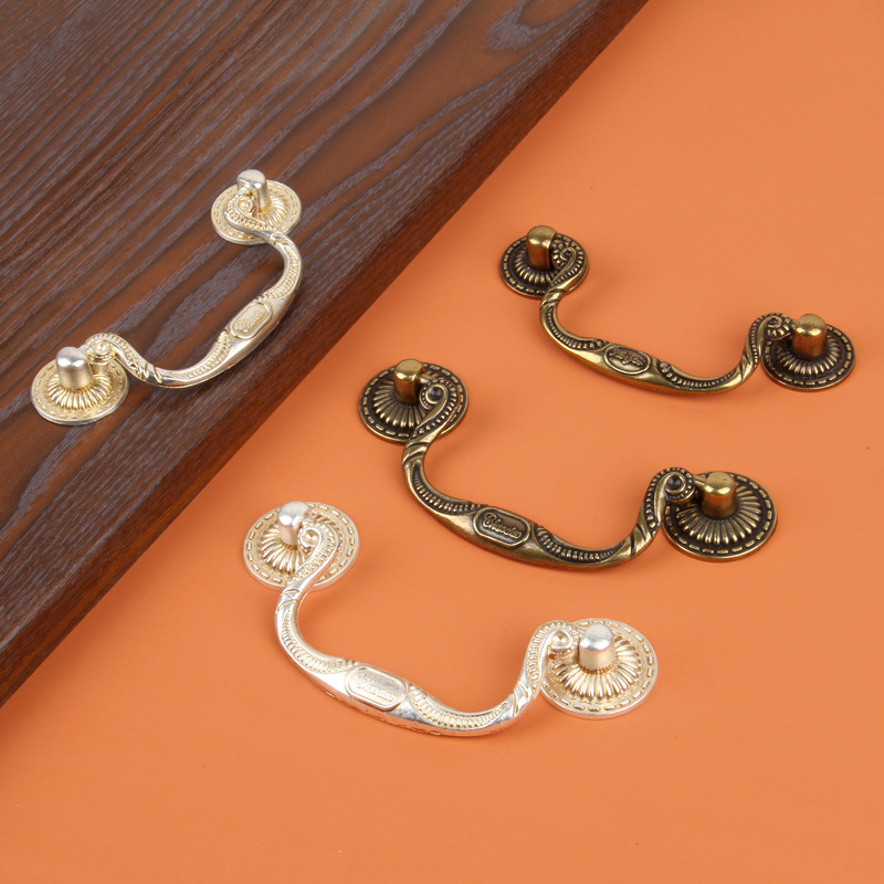 Chinese classical furniture, refined yellow silver drawer handle, European antique bedside table, do