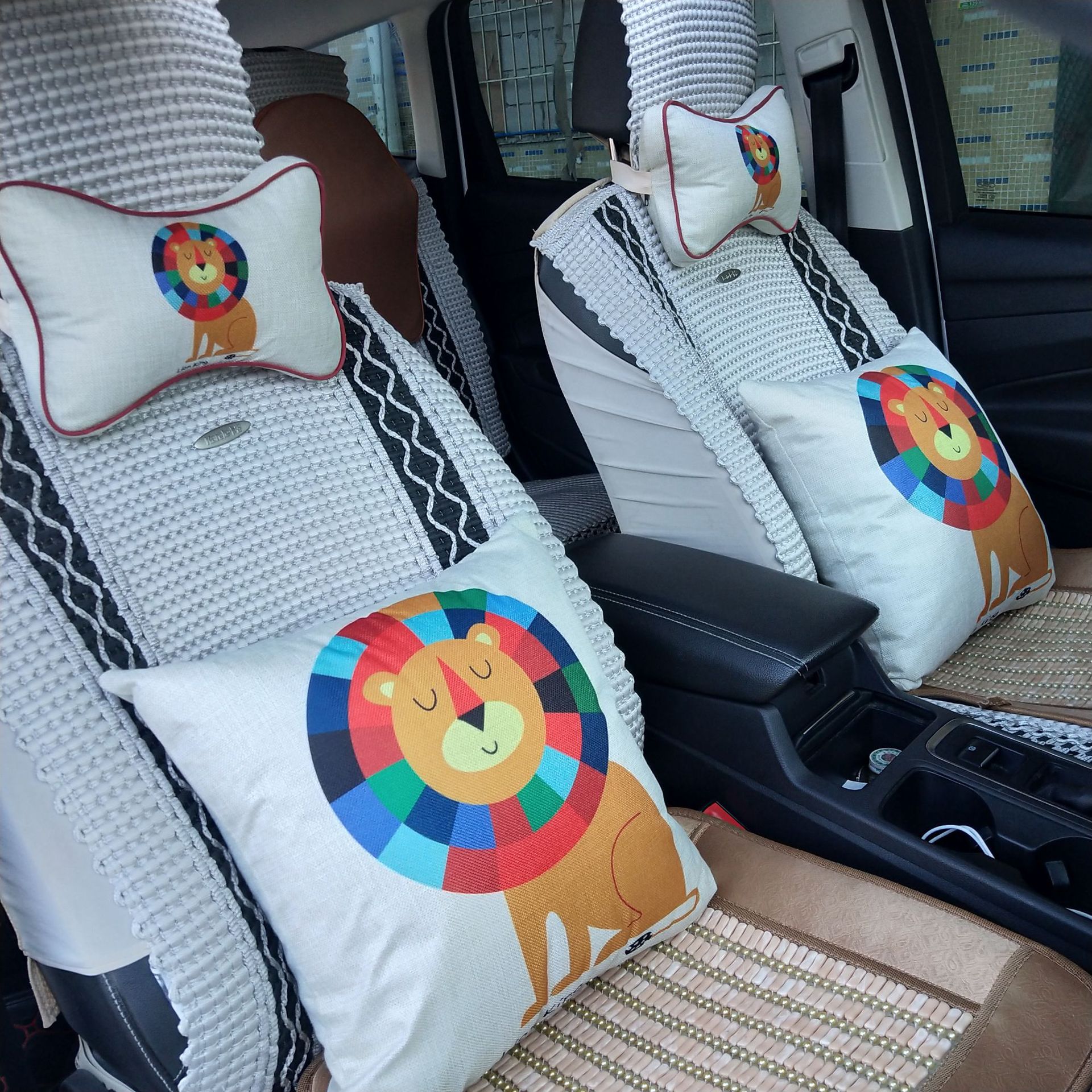 汽车头枕抱枕四件套车标亚麻印花车裁护颈枕腰枕腰靠来图定制