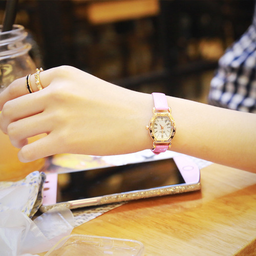 Women's Quartz Watch, Bracelet Watch, Small Round Dial Watch, Small Dial Watch