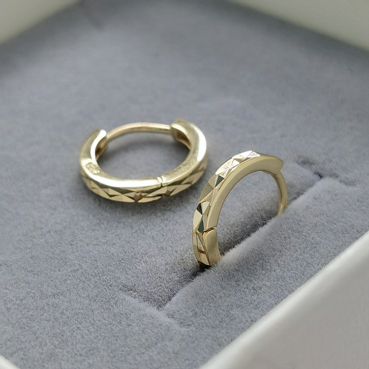 Simple plata simple 925 plata esterlina oreja hebilla coche flor plata pendientes pequeños pendientes europeos y americanos pendientes personalizados oro real galvanoplastia