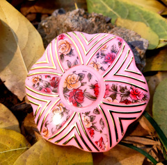 國產老牌芬寶蓮花型魅力粉餅 老國貨