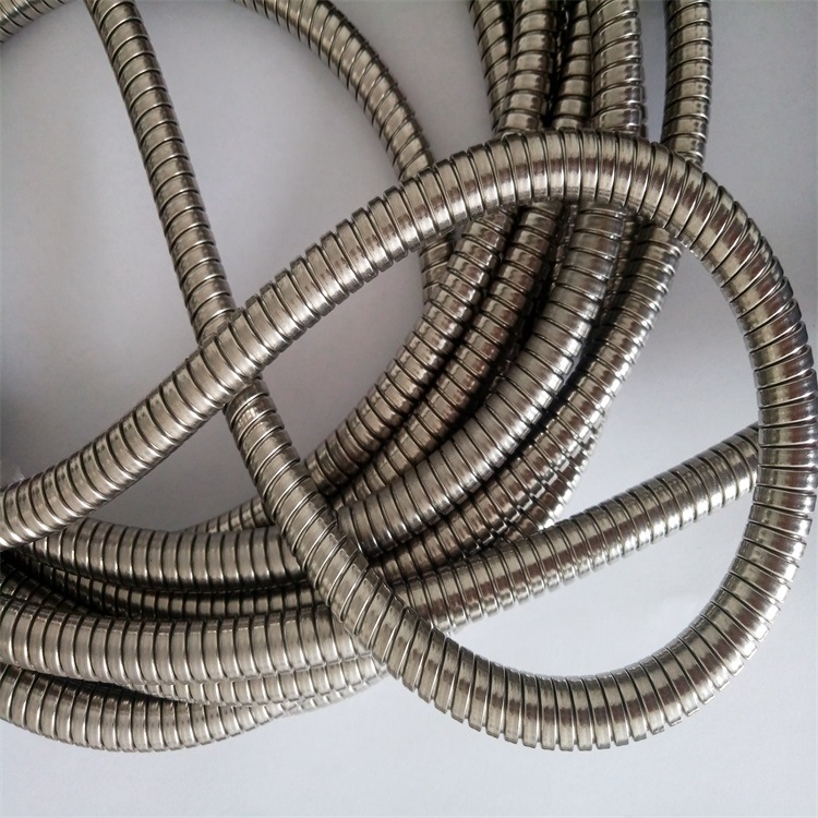 重庆双扣不锈钢软管供应 P4型线缆保护柔性护套Φ20