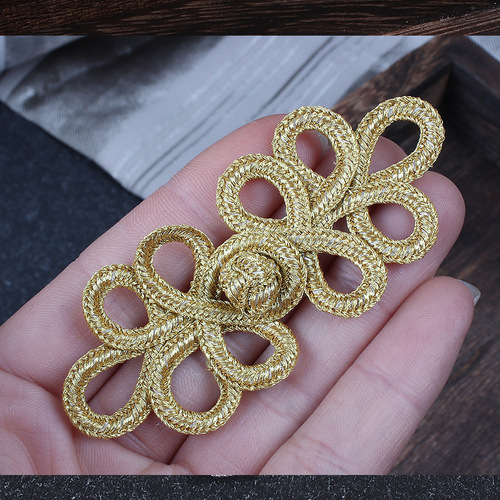 Golden Thread Embroidery Gold and Silver Thread Five Leaf Cheongsam Button Wedding Invitation Gift Box Home Textile Decoration Auxiliary Material Chinese Clothing Handmade Button 