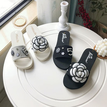 韩国新款夏季凉拖鞋轻奢香风花朵一字拖厚底防滑沙滩拖鞋女拖鞋