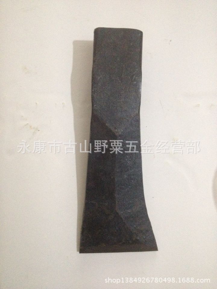 1.5斤至4斤斧头 伐木斧子 砍柴斧头 锻打斧头