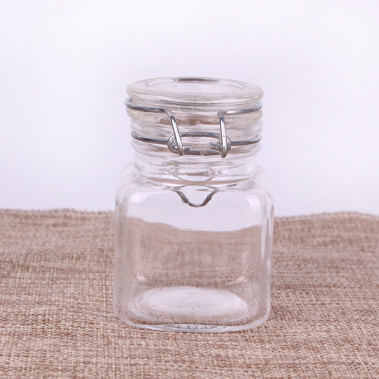 批发四方玻璃储物罐 卡扣密封玻璃瓶 食品储物罐迷你茶叶罐面膜瓶