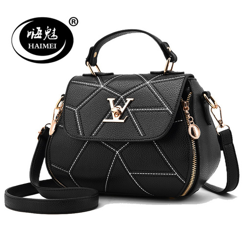 Bag  New Women's Handbag Small Bag Japanese and Korean Style Simple V-Shaped Small Square Bag Fashion Shoulder Bag Crossbody Bag