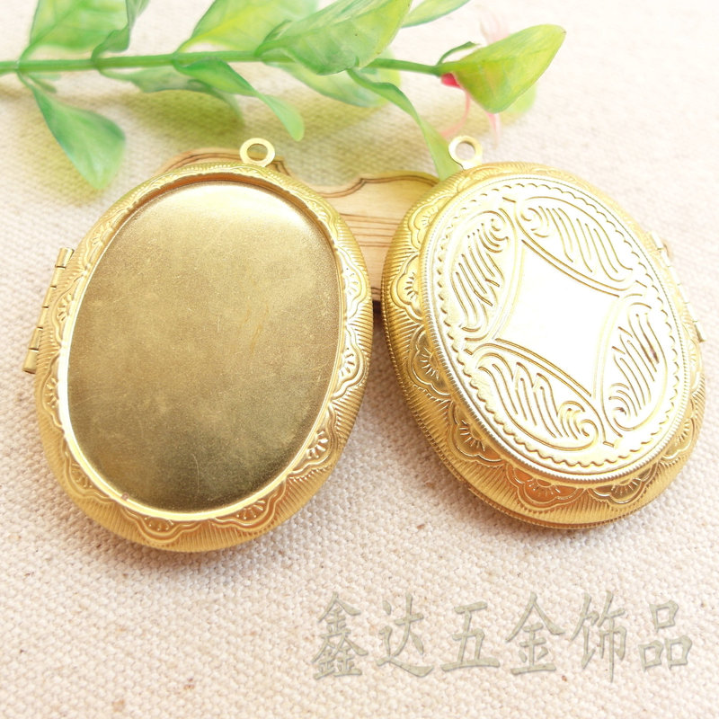 DIY Sweater Chain Pendant Brass Oval Printed Photo Frame Mirror Frame Photo Frame Factory Direct Sale Long-Term Stock