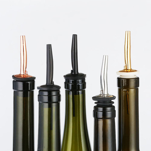 Flavorful Cocktail Pouring Device, Stainless Steel Pouring Spout and Stopper Tool, Tilted Pouring Spout Head, Bar and Wilderness Sake Deer Head Bottle Stopper