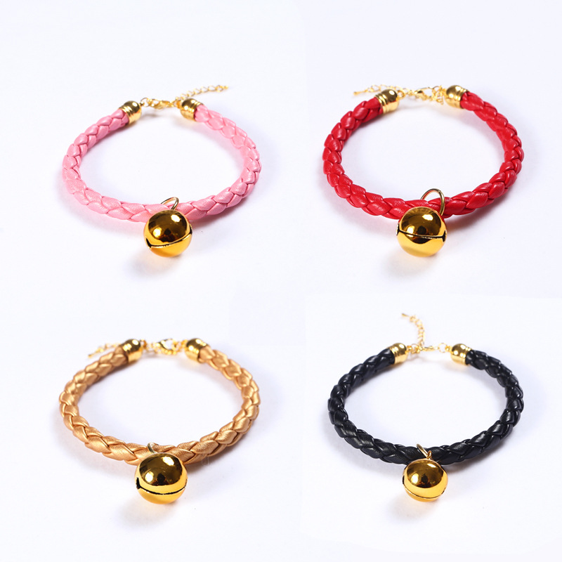 Cuero PU ajustable para mascotas collar gatos campana perros conejos collar de insecto simple artículos para perros