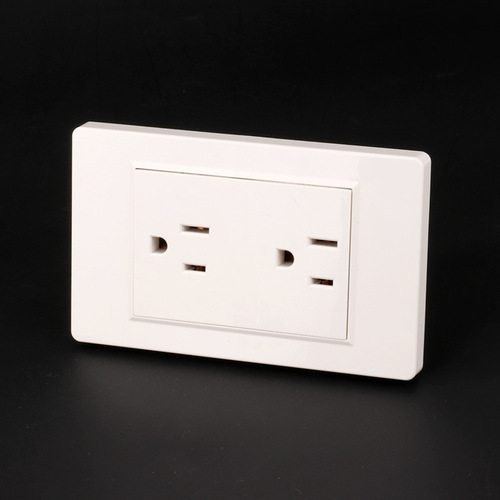 2020 New Model US Standard Style White Multi-function Three-hole Taiwan USB Switch Outlet Direct Supply Manufacturer
