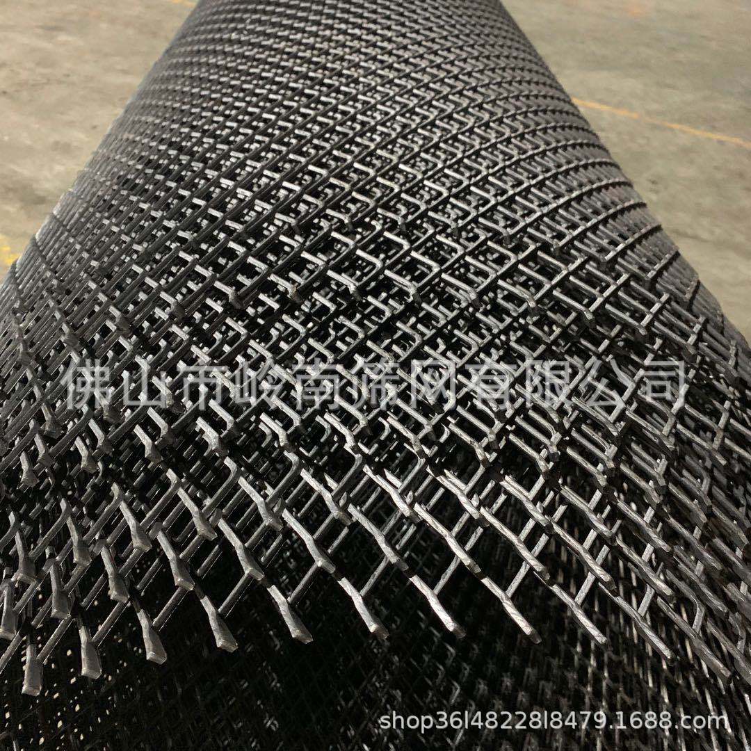 重型钢板网 装货平台防滑菱形网 造船厂钢板网 踏步钢板网