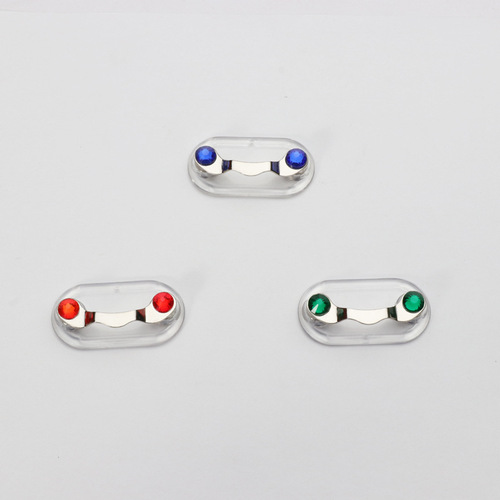New Magnetic Eyeglass Holder, Magnetic Eyeglass Clip, Magnetic Absorbent Suspension Bracket, Bat-Shaped Magnetic Brooch