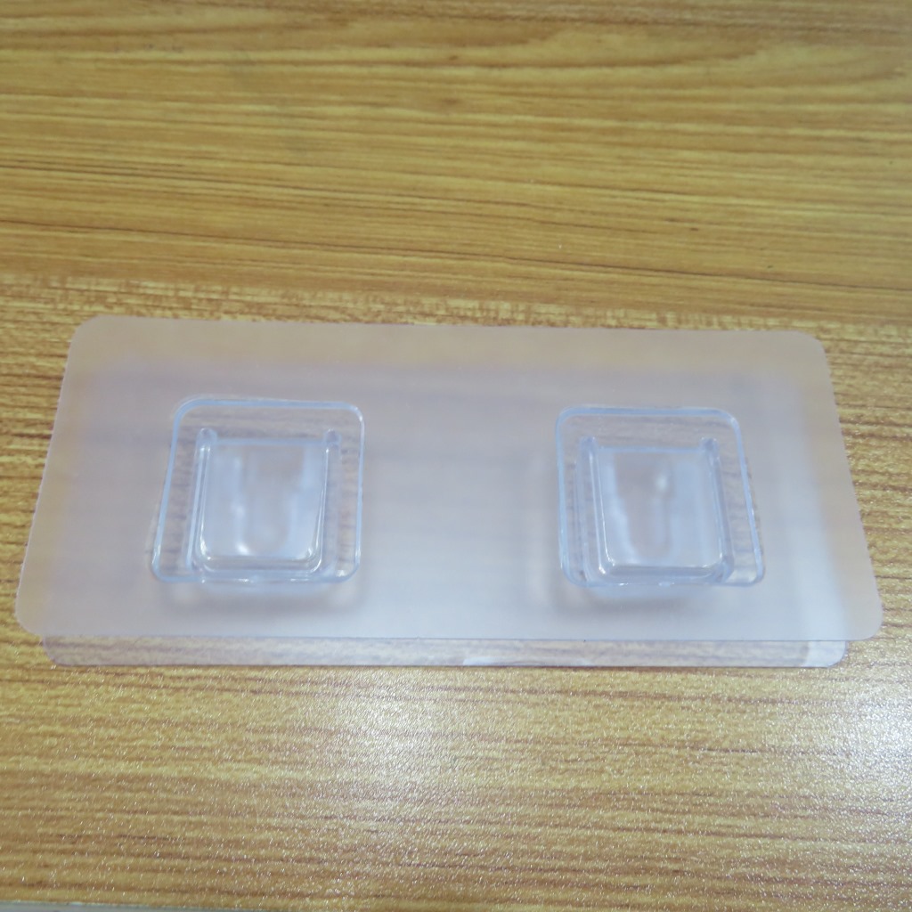 Pegatinas sin costura Madre y niño hebilla pasta de clavos sin clavos pegatinas de tablero de enchufe de pared fuerte dispositivo de pasta de enchufe hembra y niño hebilla de doble cara pegatinas hebilla