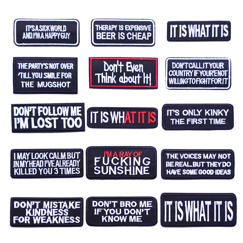 跨境新徽章补丁刺绣patch 布贴刺绣黑白色英文布贴英文字母长方形