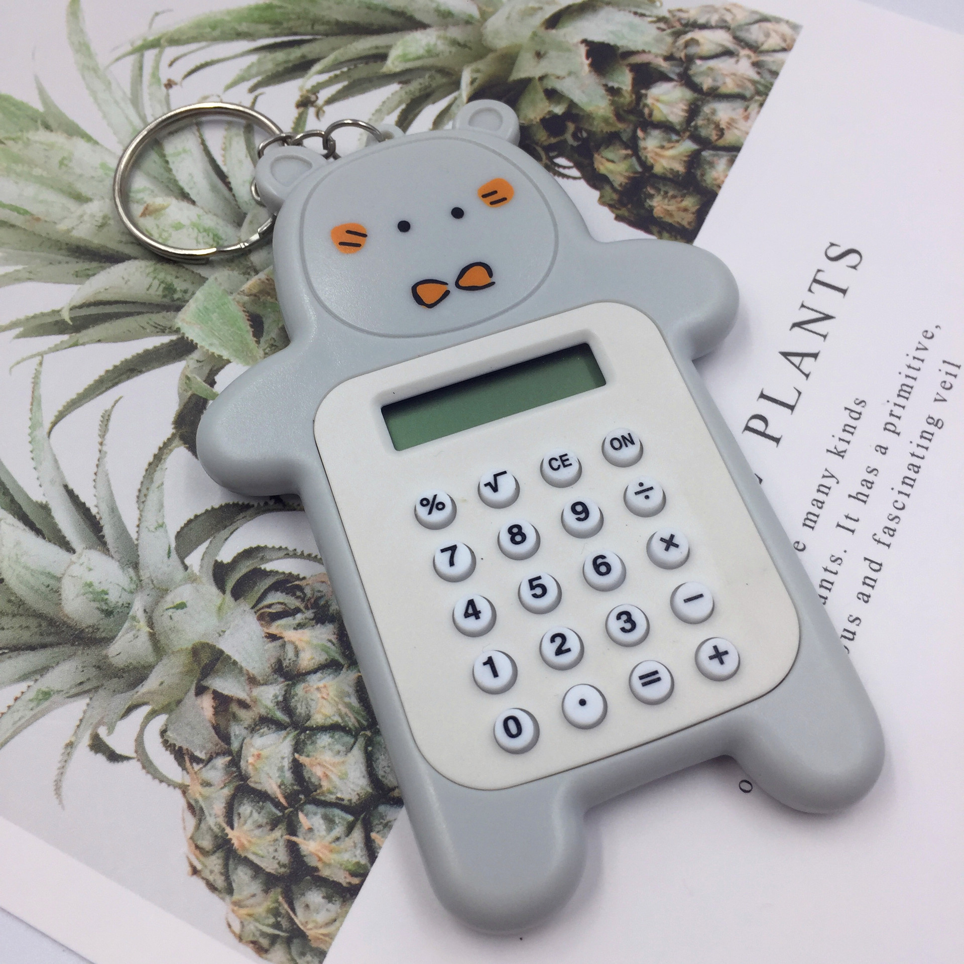 Oso creativo transfronterizo Mini calculadora llavero colgante portátil Escuela Primaria estudiante examen calculadora regalo