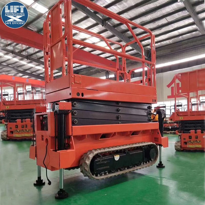 自行走履带升降平台 10米履带式升降机液压支腿履带式高空作业车