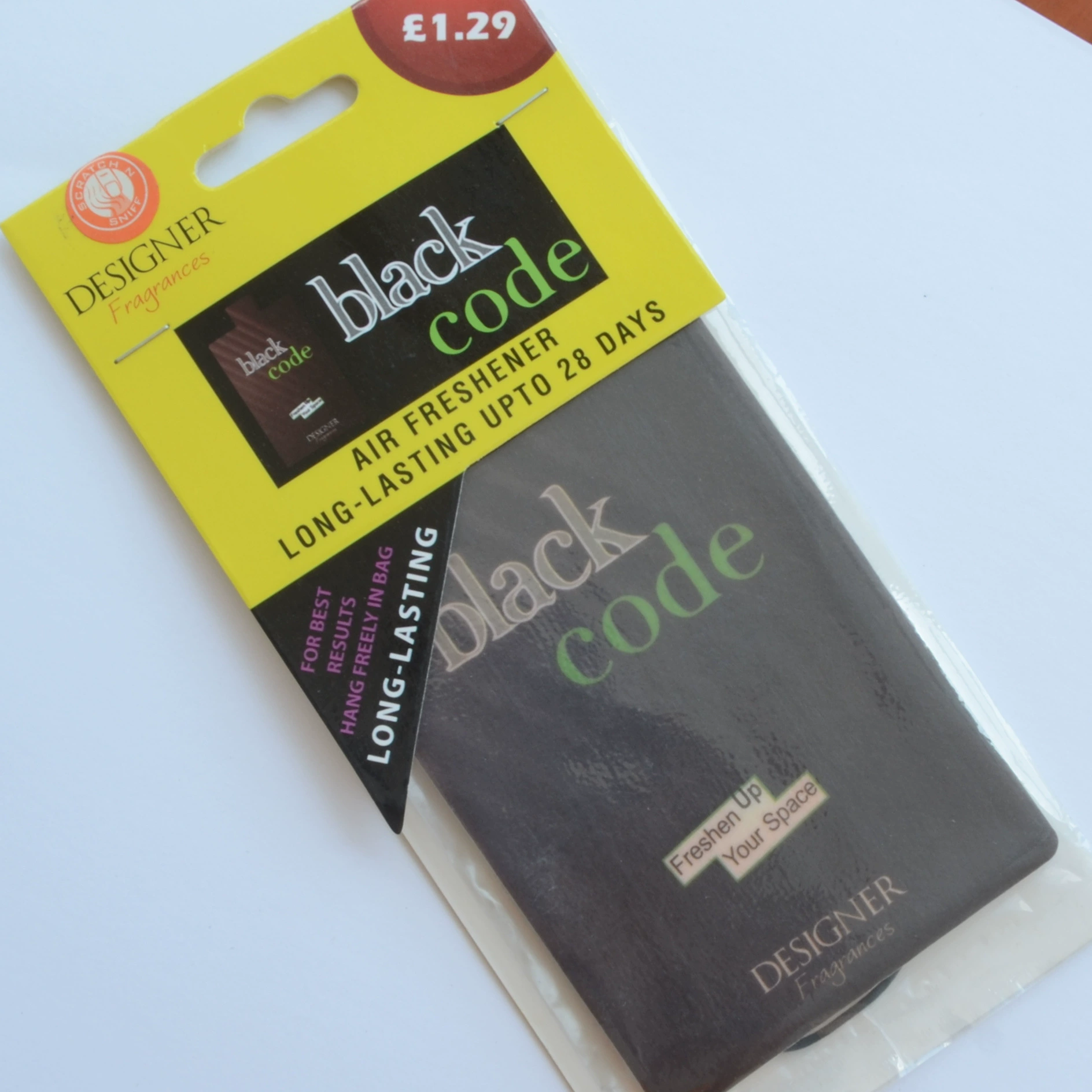 Автомобиль аромат кусок автомобиль мультфильм аромат карты автомобиль кулон Аромат кусок цветок и фрукты аромат автомобиль аромат висит кусок