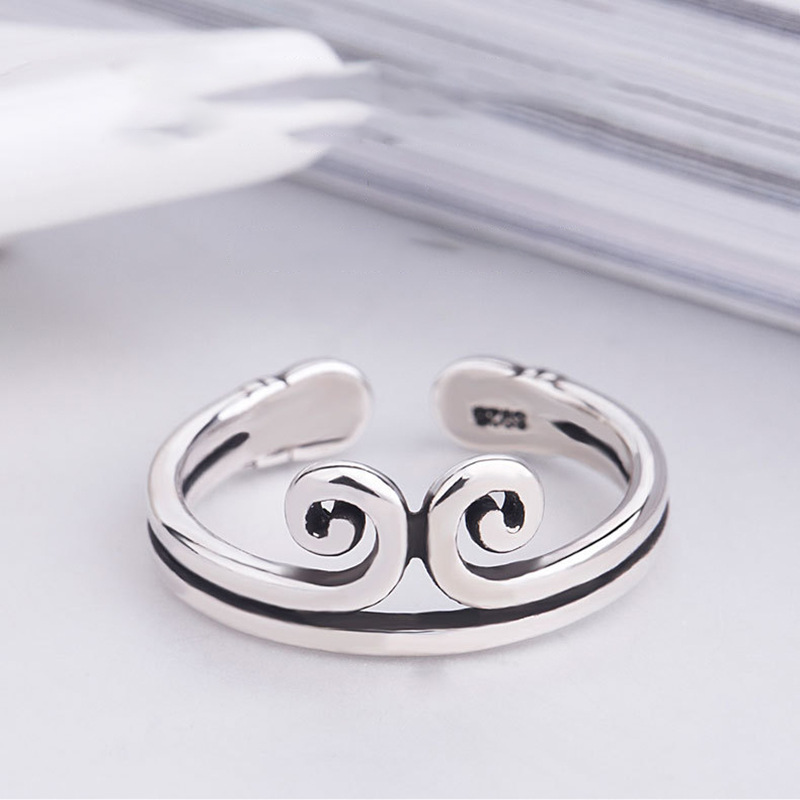 Retro-Style Tai Silver Open Ring with 