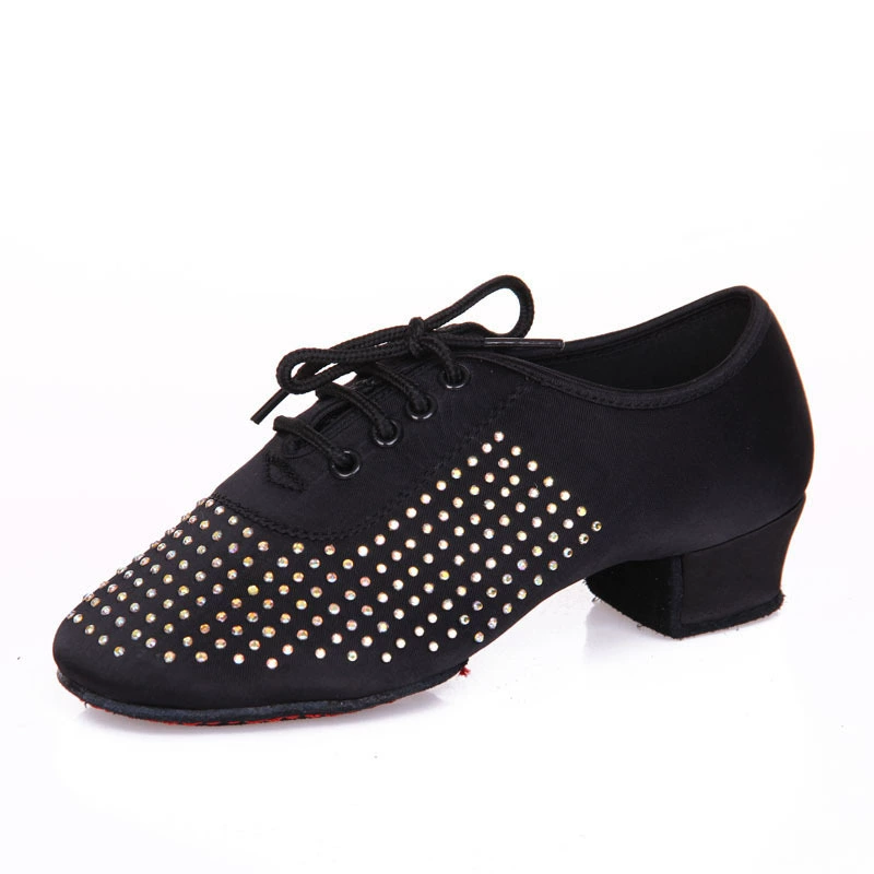 舞帕 Winter children's Latin dance shoes, hot diamond national standard dance shoes, autumn and winter foot-wrapped lace-up girls' high heels