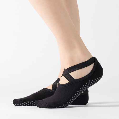 Amazon hot selling non-slip dotted yoga socks breathable cross-strap terry sports socks dance socks factory direct sales