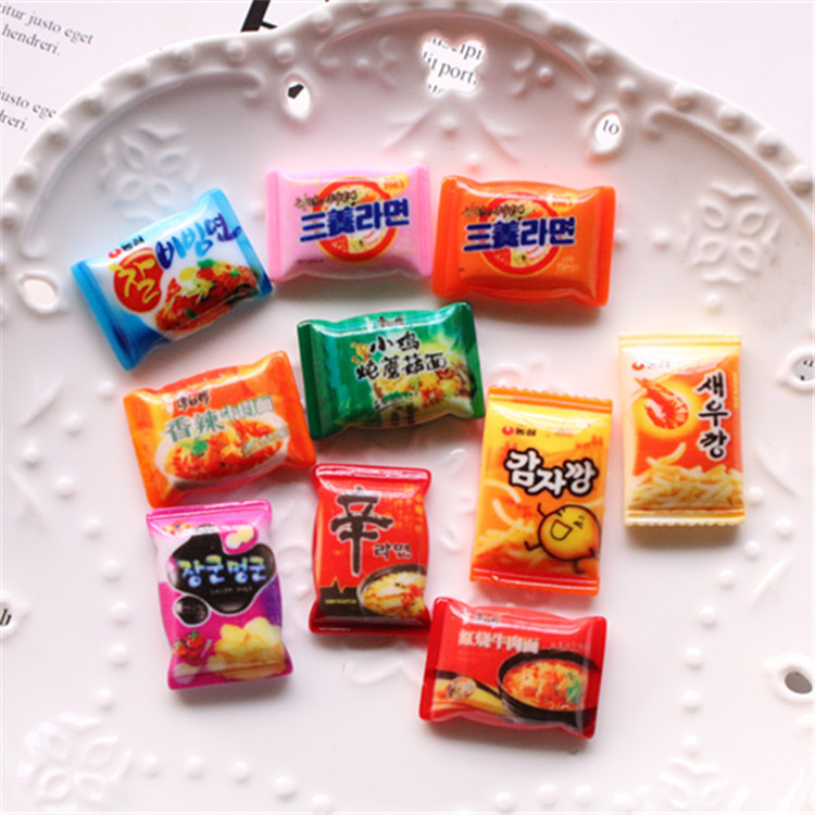 DIY Jewelry Personality Keychain Earrings Pendant Handmade Material Mobile Phone Accessories Simulation Instant Noodles Korean Instant Noodles DIY Jewelry Personality Keychain Earrings Pendant Handmade Material Mobile Phone Accessories Simulation Instant Noodles Korean Instant Noodles