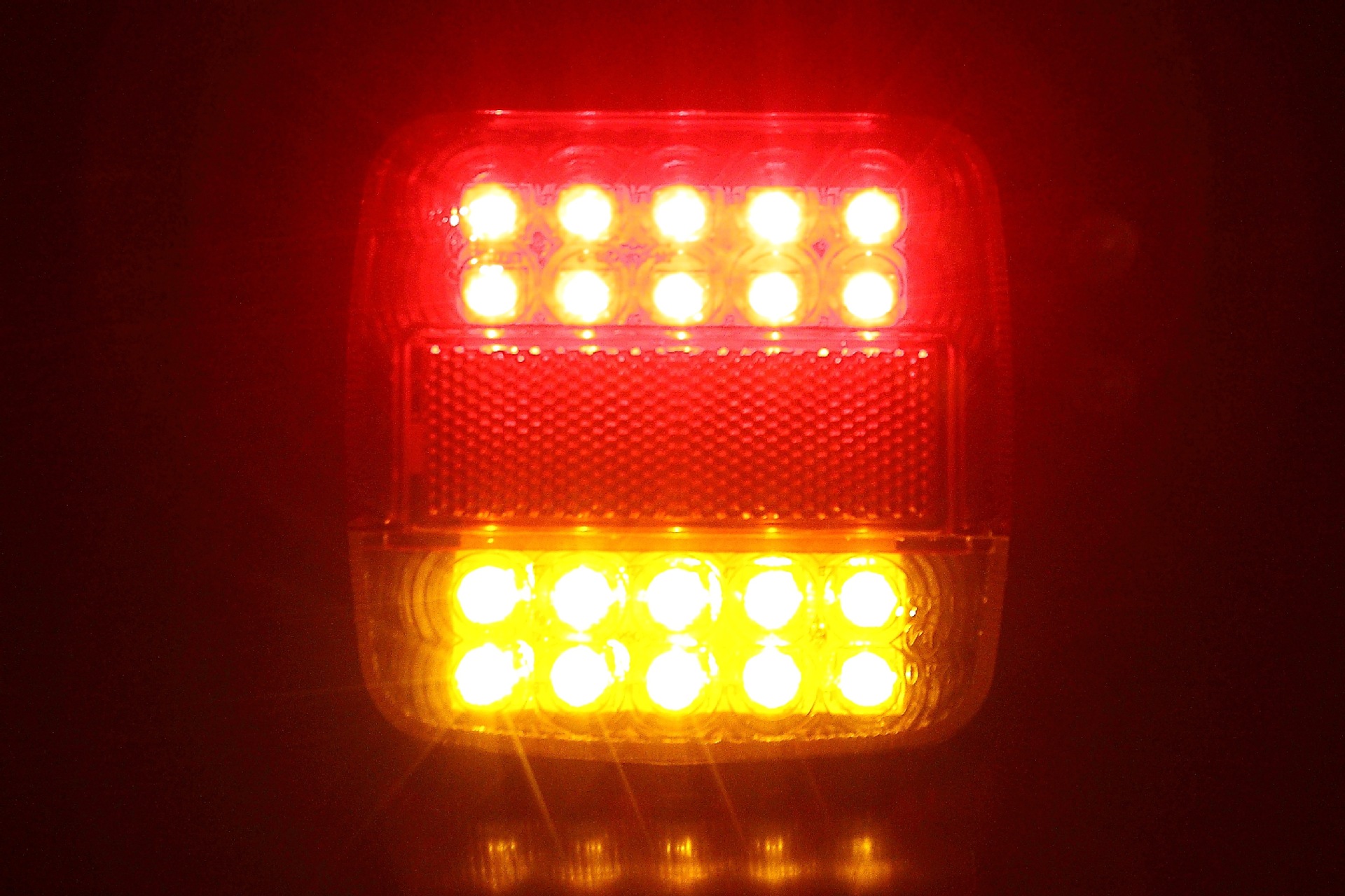 20LED rojo amarillo camión luz trasera luz de señal de remolque con luz de matrícula luz trasera de freno