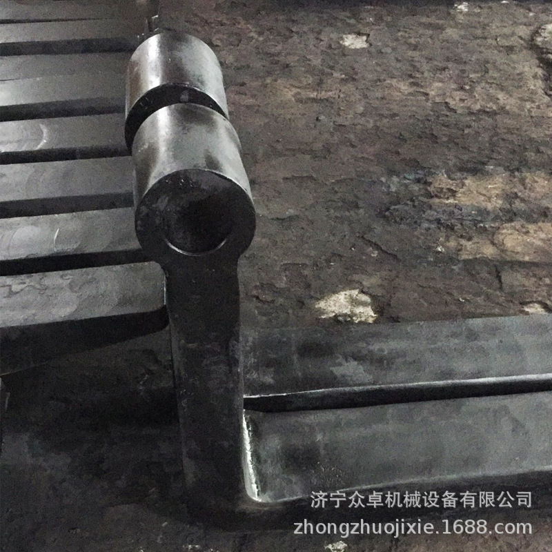 18吨套筒式货叉 18t挂钩式货叉 锻打18吨叉齿叉尖按图纸现做