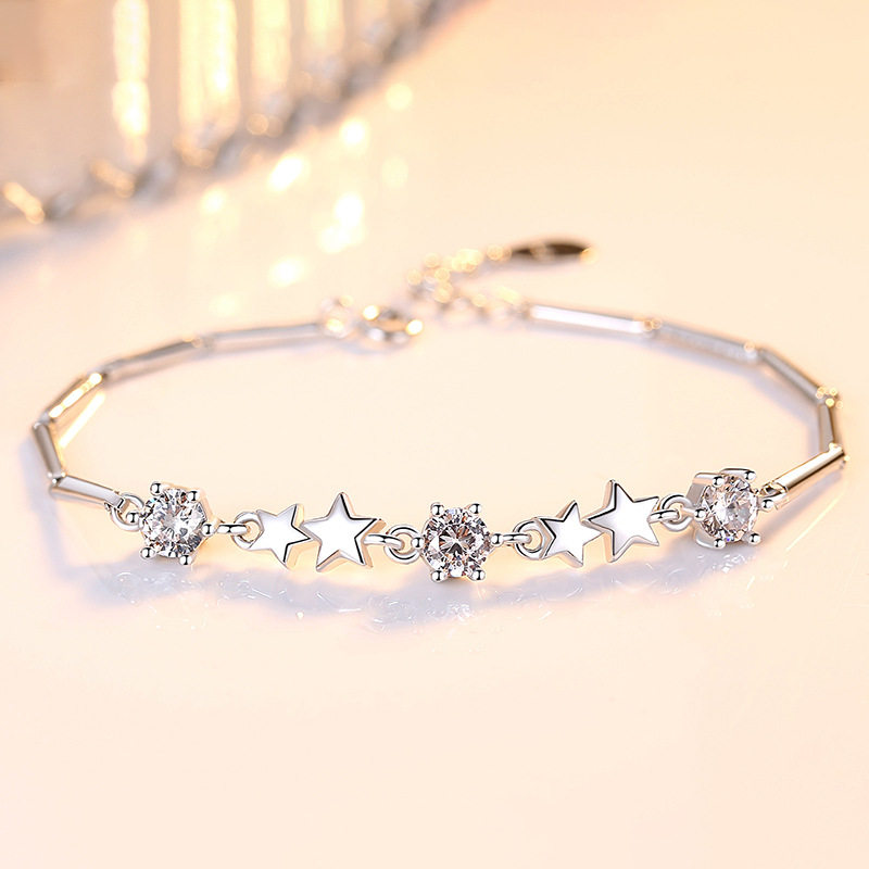 Verano y otoño moda simple pulsera mujer S925 plata circón estrella conectada pulsera nicho joyería de diseño