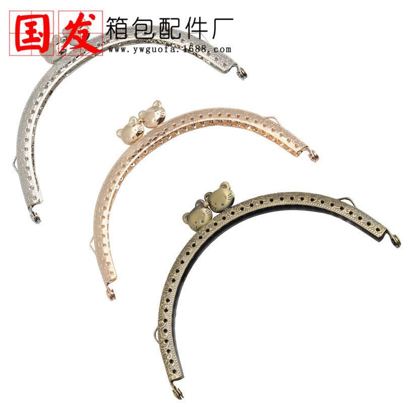 8.5CM cabeza de gato en relieve semicircular oro 10.5CM 12.5CM cabeza de animal hecha a mano bolsa de oro DIY