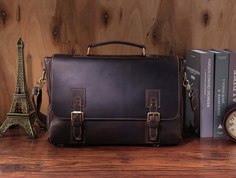 다크 다크 브라운