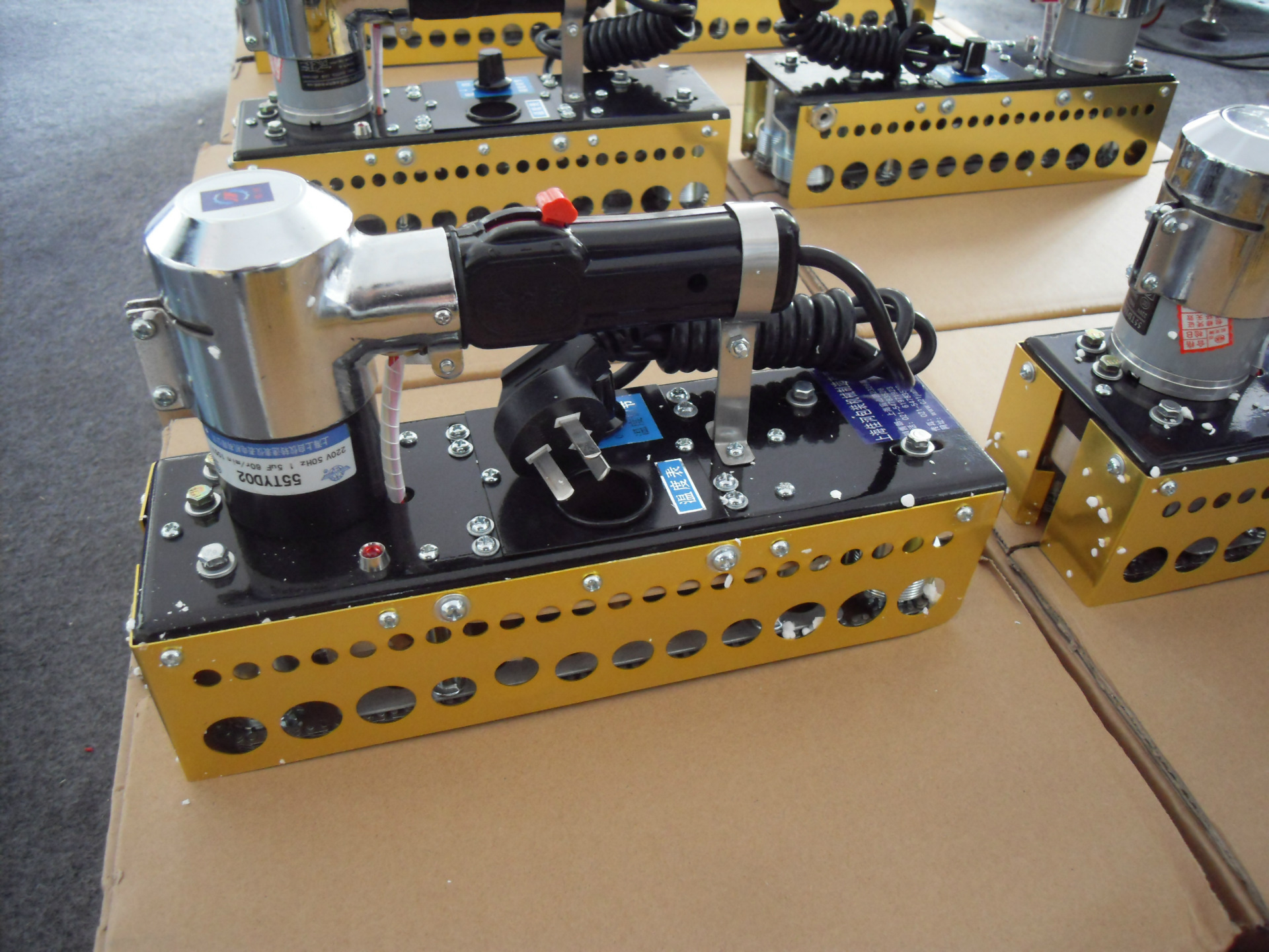 厂家供应 铝箔袋 复合材料袋子手提封口机，手提式链动薄膜封口机