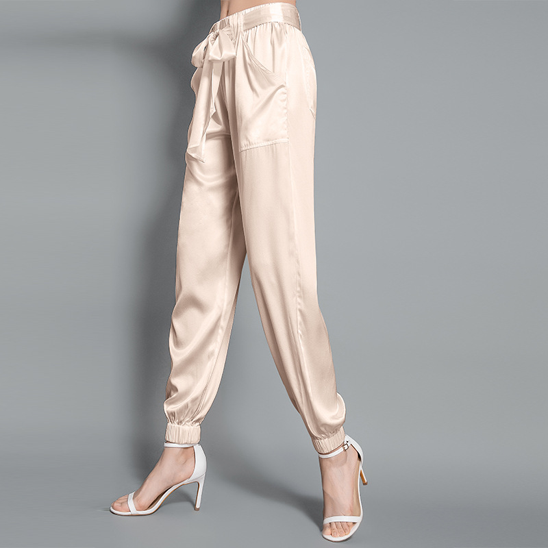 Silk elastic trousers