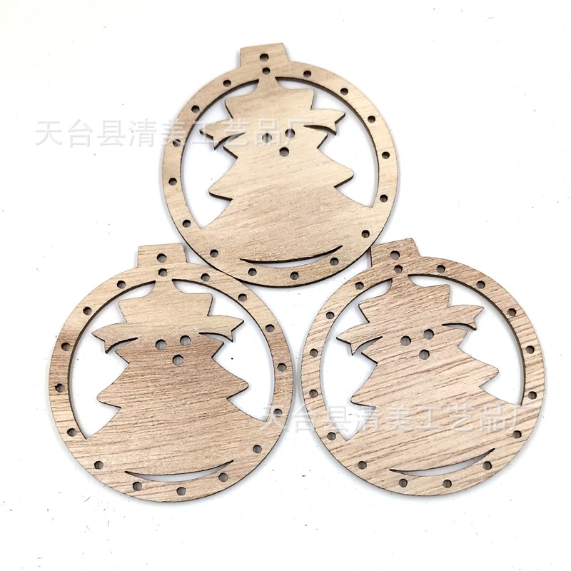 11 piezas de madera de paulownia de adornos navideños colgantes de dibujos animados creativos naturales 10 piezas en un paquete