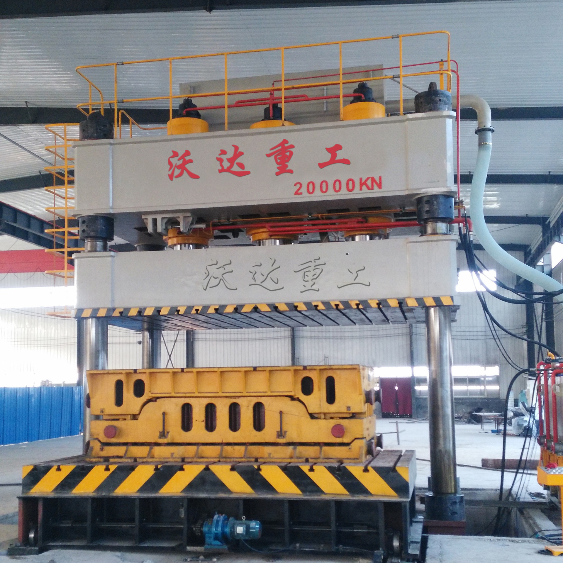 沃达2000吨3000吨移动工作台液压机大型金属压型拉伸四柱油压机