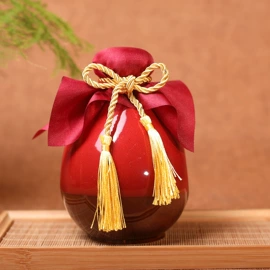 陶瓷瓶;布类包装材料